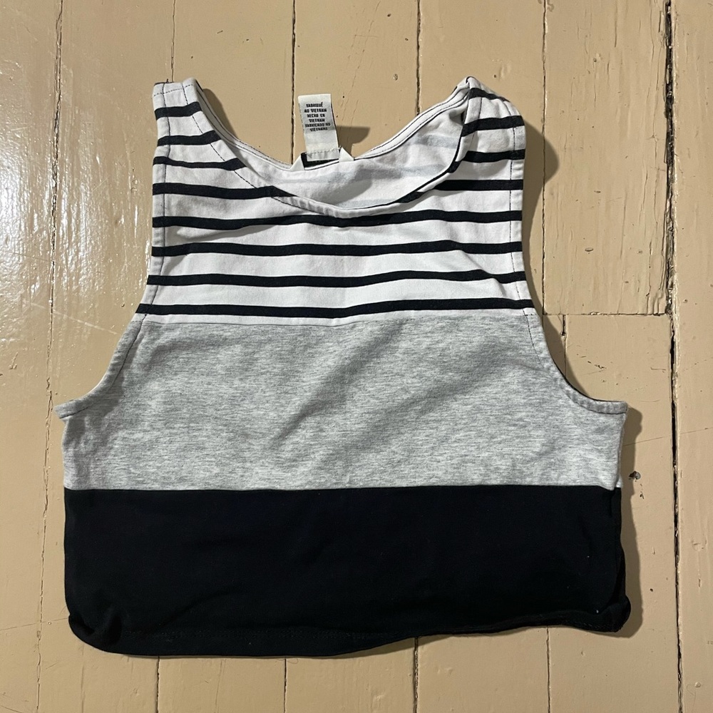 Forever 21 Crop top